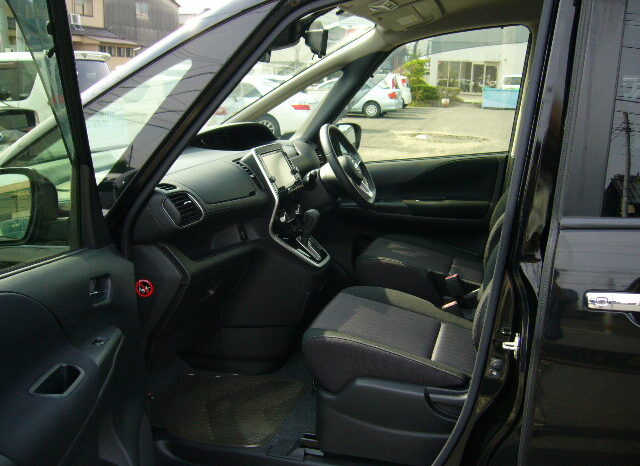 H31年 日産 セレナ full