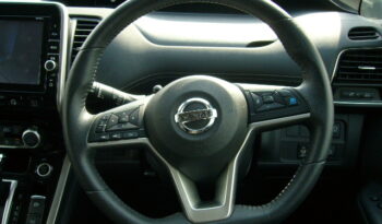 H31年 日産 セレナ full